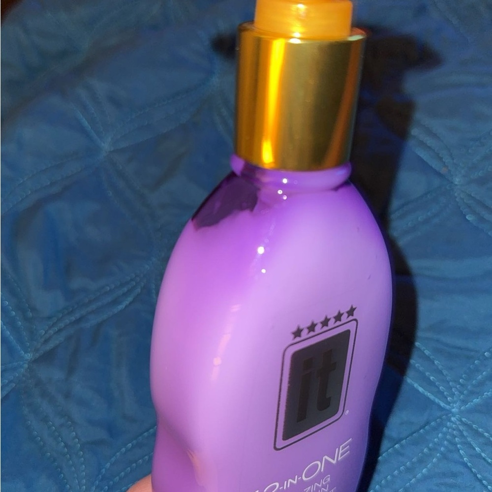 it 12-in-One Amazing Leave-In Treatment - Purple volumizing - Picture 2 of 4